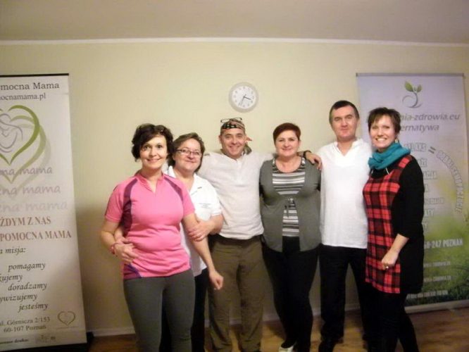 akcja-charytatywna-dla-fundacji-pomocna-mama-2016-pracownia-uwolnij-cialo-krzysztof-wadelski-1