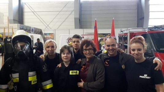 targi-edukacyjne-03-2016-pracownia-uwolnijc-cialo-krzysztof-wadelski-3.