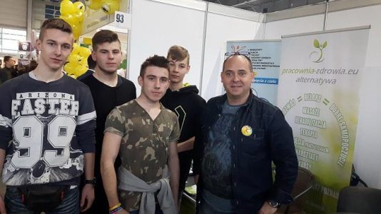 targi-edukacyjne-03-2016-pracownia-uwolnijc-cialo-krzysztof-wadelski-6