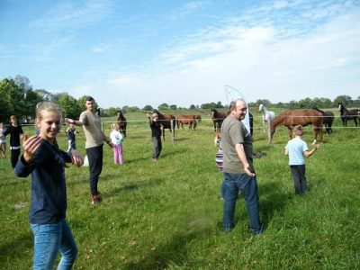 warsztaty-dla-findacji-patria-sliwobranie-09-2016-tre-krzysztof-wadelski-5